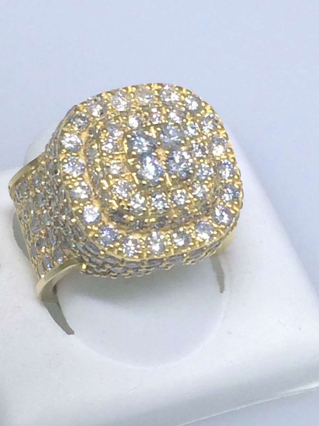 Discount Diamond Jewelry | 5090 Griggs Rd #112, Houston, TX 77021, USA | Phone: (713) 748-4653