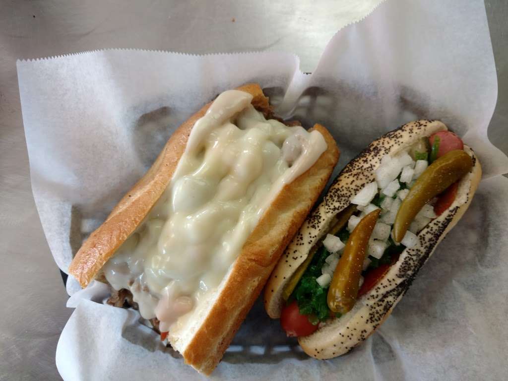 Jimmys Hot Dogs | 4022 E Broadway Rd # 101, Phoenix, AZ 85040, USA | Phone: (602) 759-8357