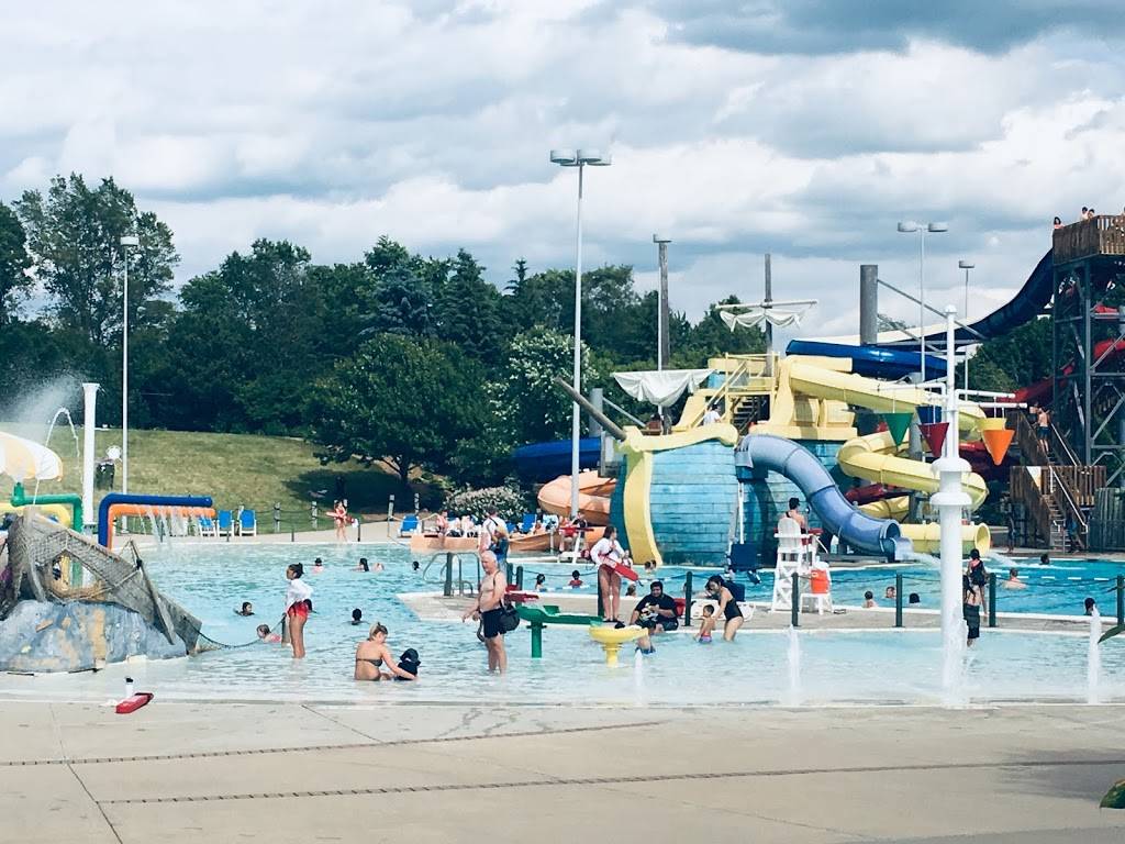 Cascade Bay Water Park | 1360 Civic Center Dr, Eagan, MN 55122, USA | Phone: (651) 675-5577