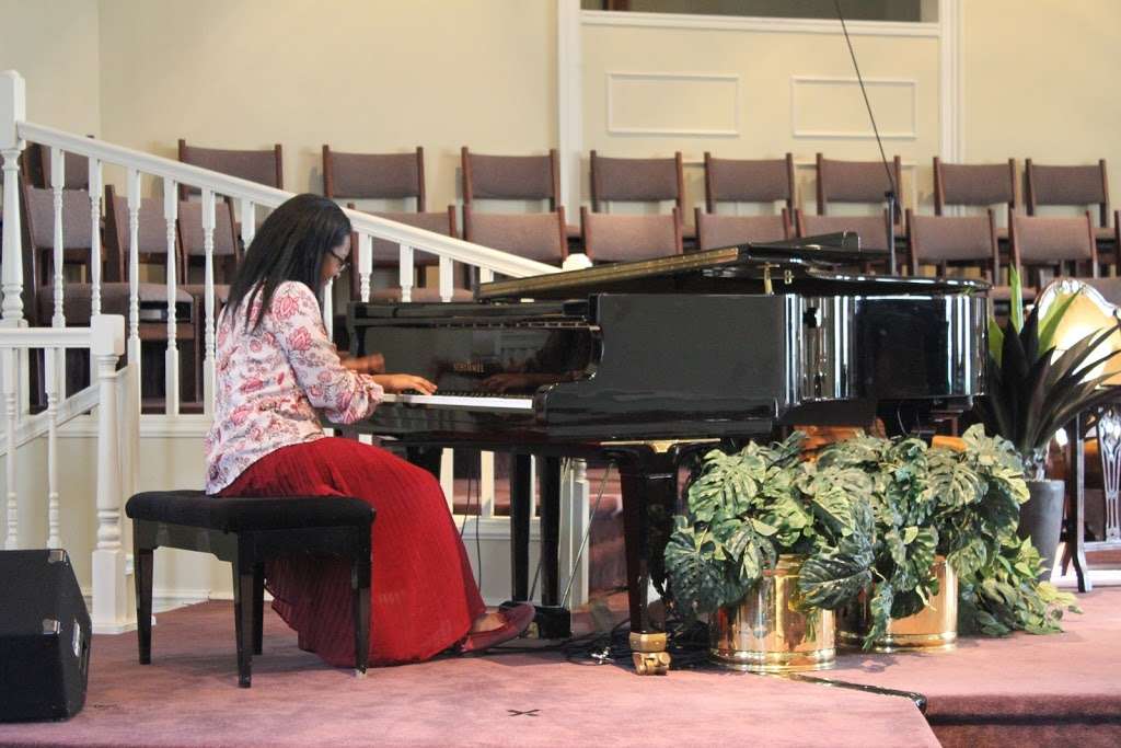 Mrs. Jones Piano Studio | 3706 Thomasson Crossing Dr, Triangle, VA 22172, USA | Phone: (703) 517-5843