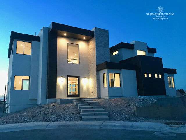 Las Vegas Luxury Home Source | 3185 St Rose Pkwy #100, Henderson, NV 89052, USA | Phone: (702) 720-5850