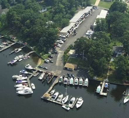 Hamilton Harbor Marina and Boat Works | 368 North Dr, Severna Park, MD 21146, USA | Phone: (410) 647-0733