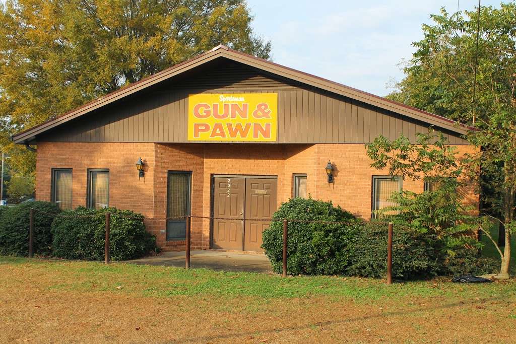 Sportsman Gun & Pawn | 2022 N Main Ave, Newton, NC 28658, USA | Phone: (828) 465-6155