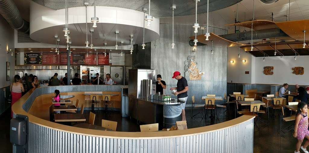 Chipotle Mexican Grill | 2300 Harbor Blvd L1, Costa Mesa, CA 92626, USA | Phone: (949) 646-1288