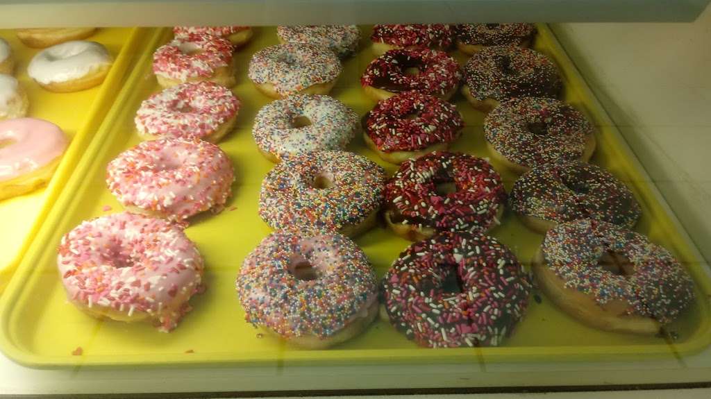 Kiss Donuts | 4701 N Galloway Ave # 106, Mesquite, TX 75150, USA | Phone: (972) 698-9770