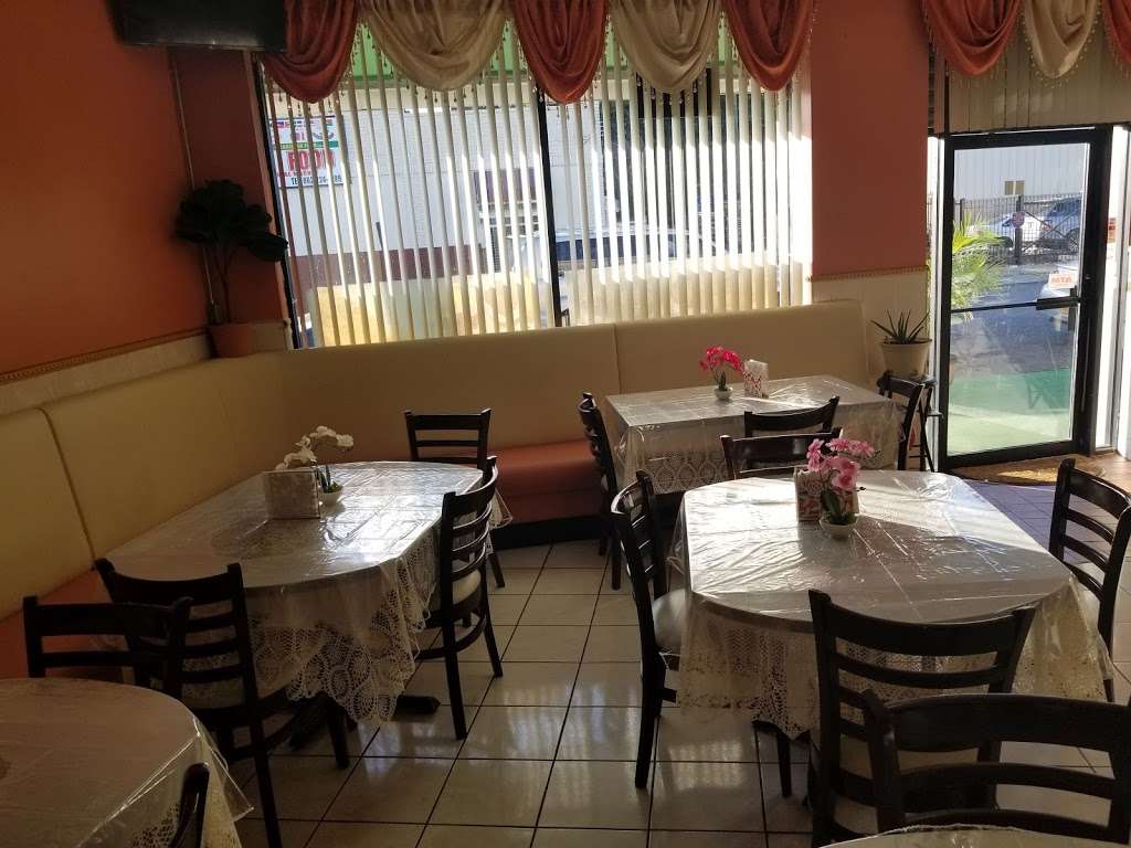 Danie’s Restaurant | 60 Park St, City of Orange, NJ 07050, USA | Phone: (862) 930-2268