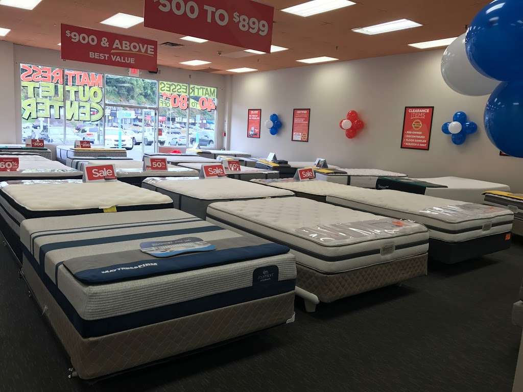 Mattress Firm Yonkers Clearance | 2350 Central Park Ave, Yonkers, NY 10710, USA | Phone: (914) 620-6080