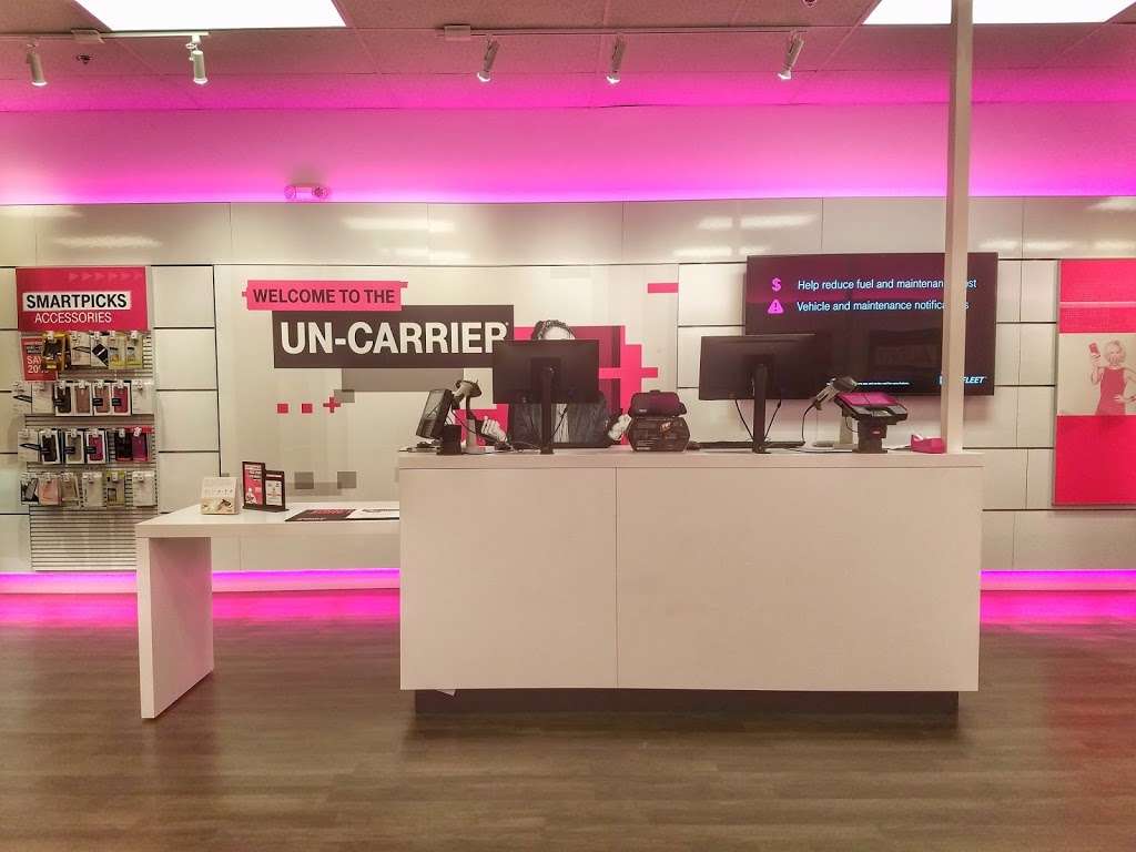 T-Mobile | 11965 Southern Blvd, Royal Palm Beach, FL 33411, USA | Phone: (561) 408-2898