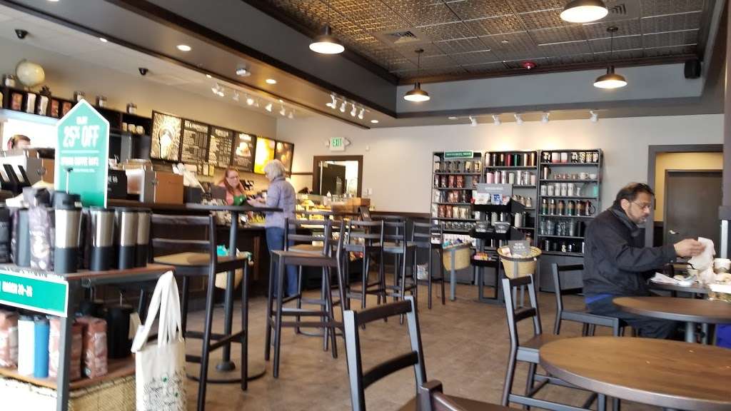 Starbucks | 17-A Premium Outlets Blvd, Merrimack, NH 03054, USA | Phone: (603) 429-0448
