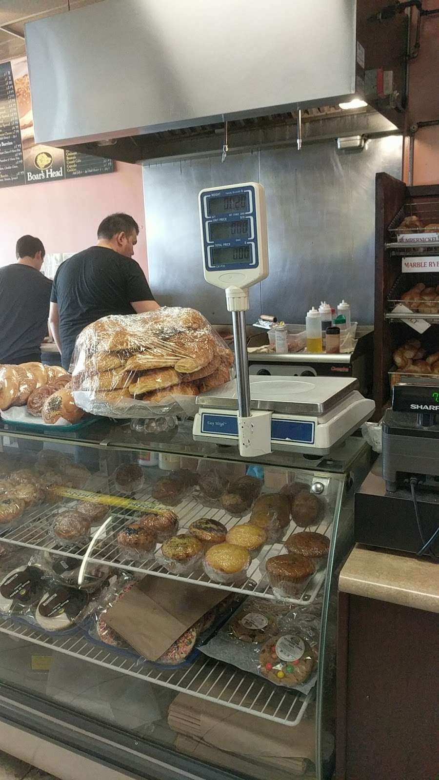 Hot Bagels & Deli | 308 Wootton St #4, Boonton, NJ 07005, USA | Phone: (973) 299-0699