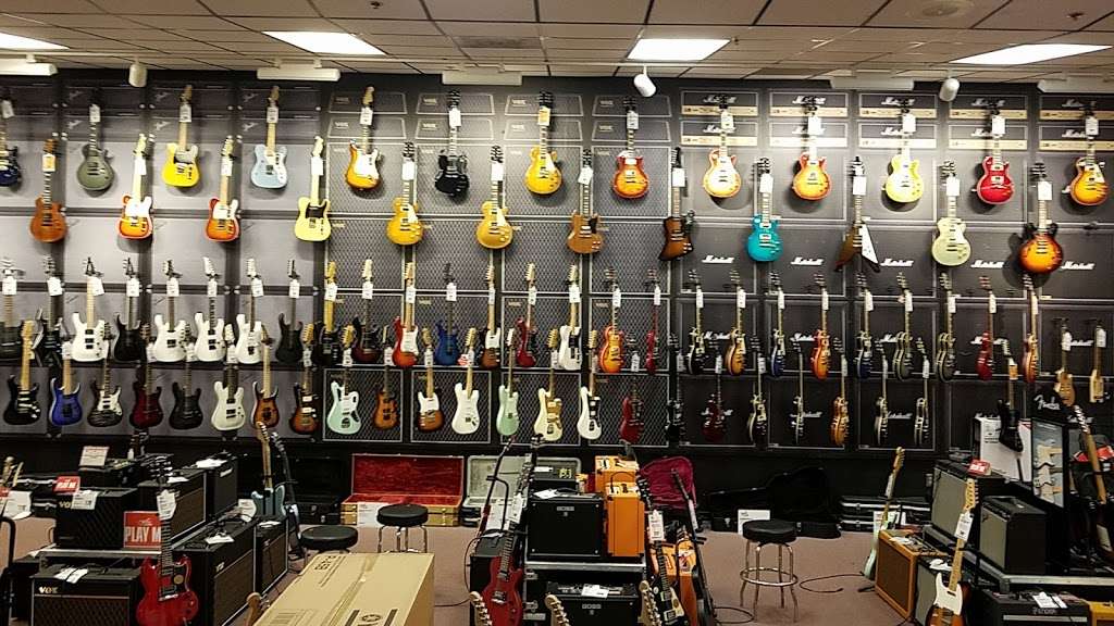 Guitar Center | 1505 S Washington St, North Attleborough, MA 02760, USA | Phone: (508) 399-0000