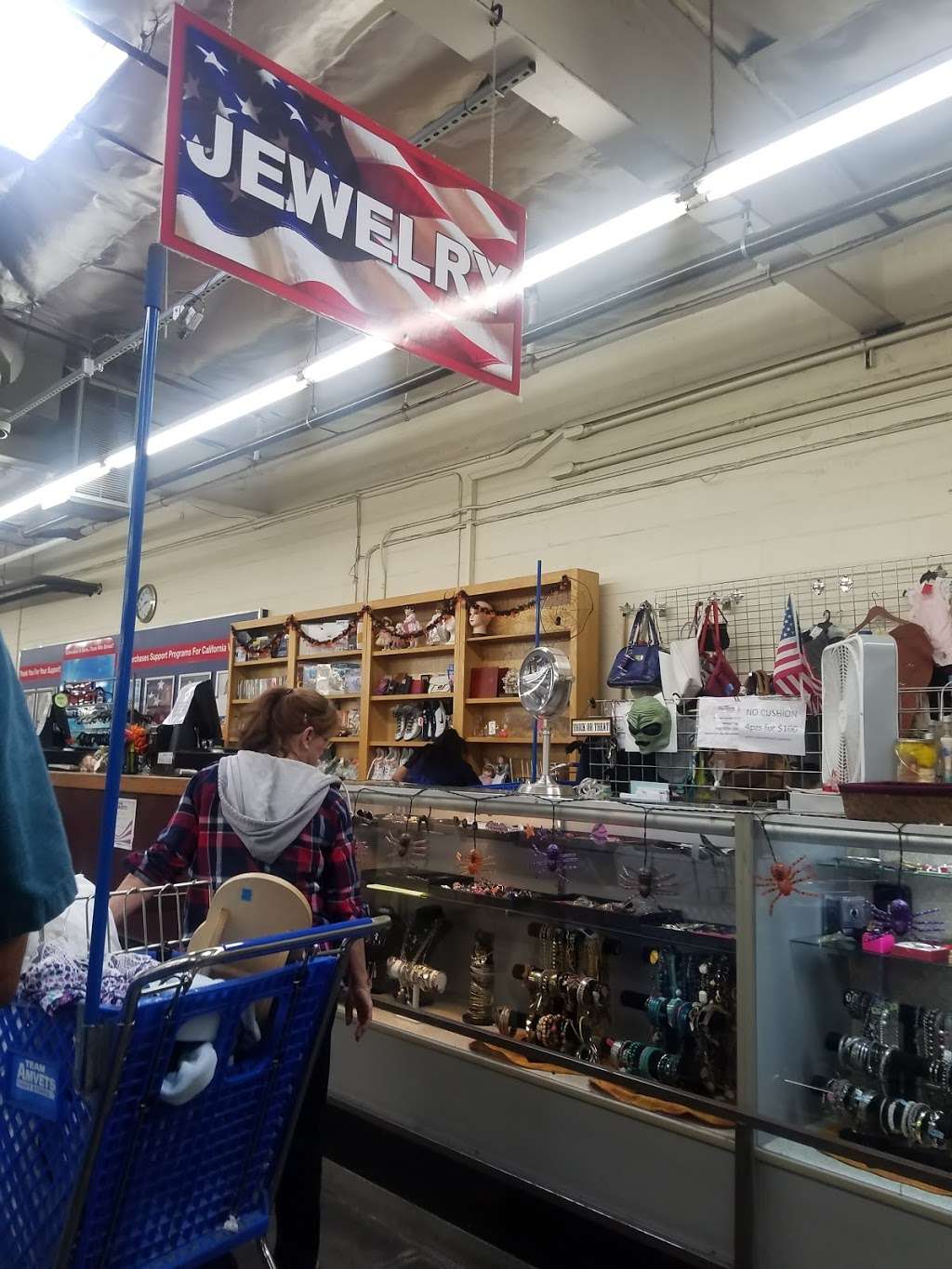 Amvets Thrift Store | 999 Cardiff St, San Diego, CA 92114, USA | Phone: (619) 697-9796