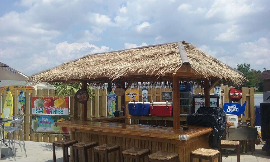 Uncle Rickys Outdoor Bar | 470 Wheat Rd, Vineland, NJ 08360, USA | Phone: (856) 691-4454