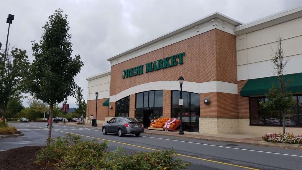 The Fresh Market | 3060 Center Valley Pkwy, Center Valley, PA 18034 | Phone: (610) 798-7474