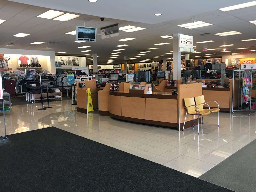 Kohl's, 7143 Narcoossee Rd, Orlando, FL, Clothing Retail - MapQuest