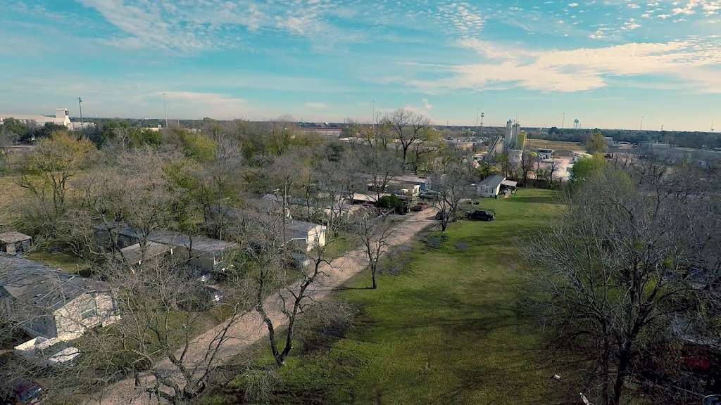 Suburban Mobile Home Park | 7638 Fairview St, Houston, TX 77041 | Phone: (832) 422-7368