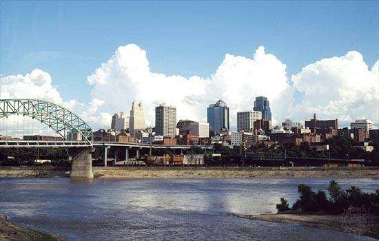 Sean Lindsey Real Estate Agent | The Lindsey Group | 2315 NE Smokey Hill Dr, Lees Summit, MO 64086, USA | Phone: (816) 651-4603