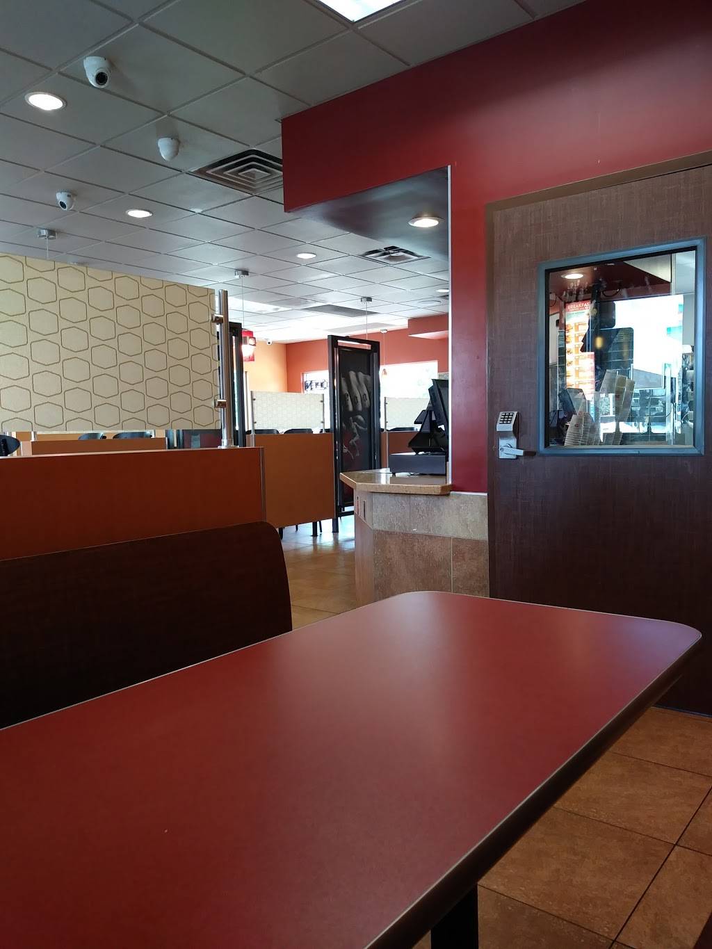 Jack in the Box | 1405 W Olive Ave, Fresno, CA 93708, USA | Phone: (559) 476-1902