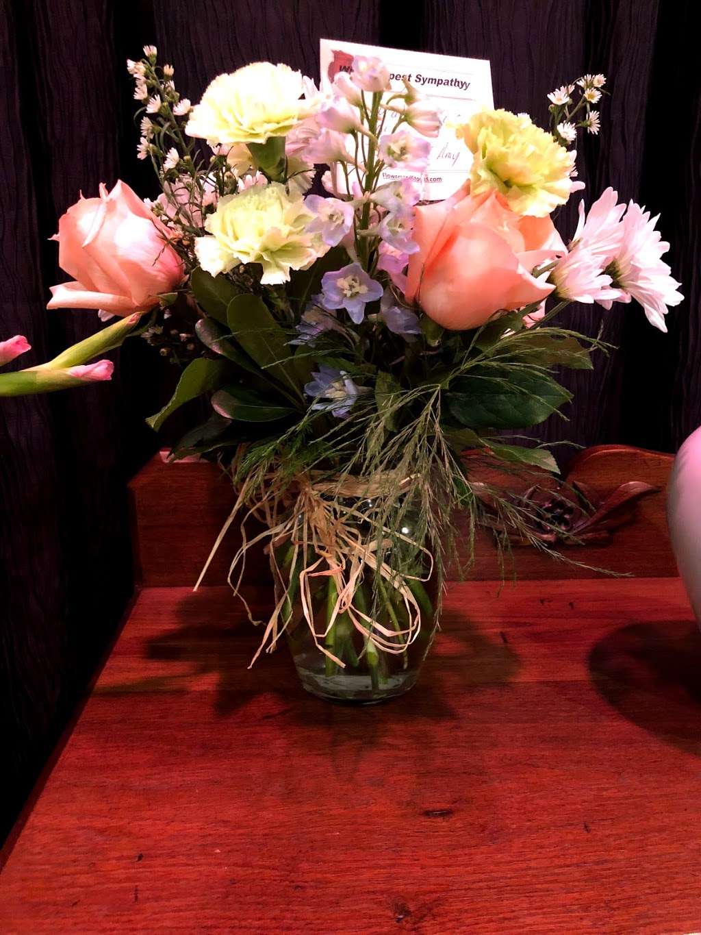 Flowers & Stones | 987 Dixie Hwy, Beecher, IL 60401, USA | Phone: (708) 946-3611