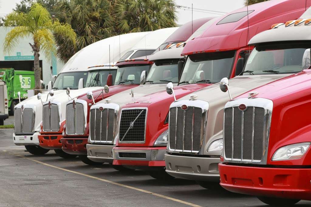 Palm Truck Centers, Inc. - West Palm Beach Truck Service | 7206 Belvedere Rd, West Palm Beach, FL 33411, USA | Phone: (561) 253-0129