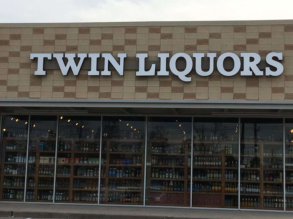 Twin Liquors | 3915 W Davis St #260, Conroe, TX 77304 | Phone: (936) 465-9949