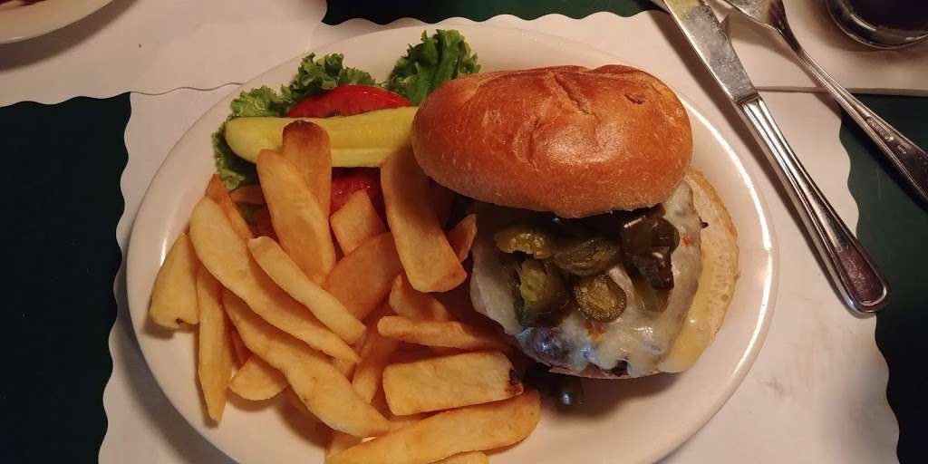 Huddys Inn | 206 County Rd 537, Colts Neck, NJ 07722, USA | Phone: (732) 431-0194