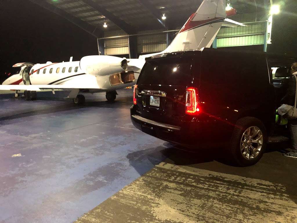 Houston Limo, Airport Transportation, Party Bus, Charter Bus Ren | 17402 Autumn Trails Ln, Houston, TX 77084, USA | Phone: (800) 794-9499