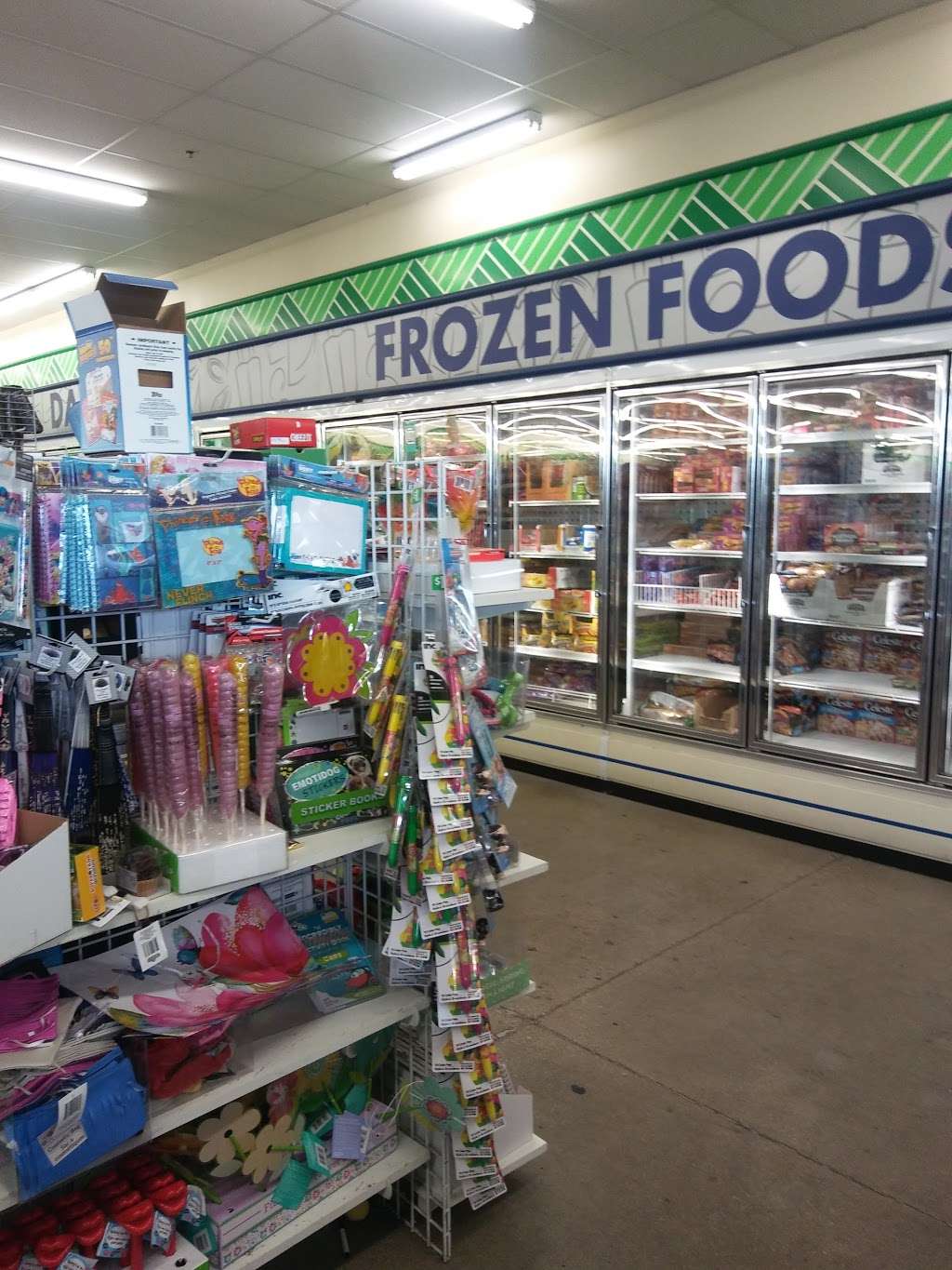 Dollar Tree | 1333 Hiltop Ave. Unit A & B, Chicago Heights, IL 60411 | Phone: (708) 747-8605