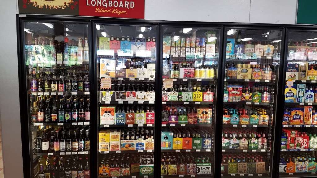 Farmingdale Liquor Store | 85 Main St, Farmingdale, NJ 07727 | Phone: (732) 938-2100