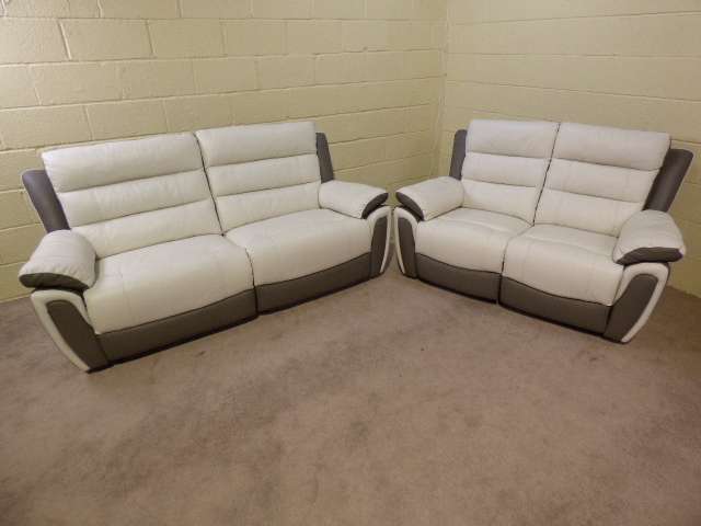 Jules Interiors Discount Sofa Warehouse | Unit 3 Pentowan Farm, Church Rd, Noak Hill RM4 1LD, UK | Phone: 07906 080154