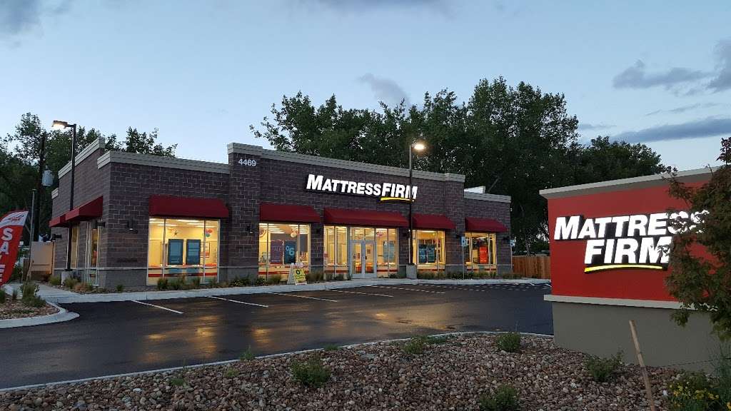 Mattress Firm Loveland East | 4469 E Eisenhower Blvd, Loveland, CO 80537, USA | Phone: (970) 663-2749