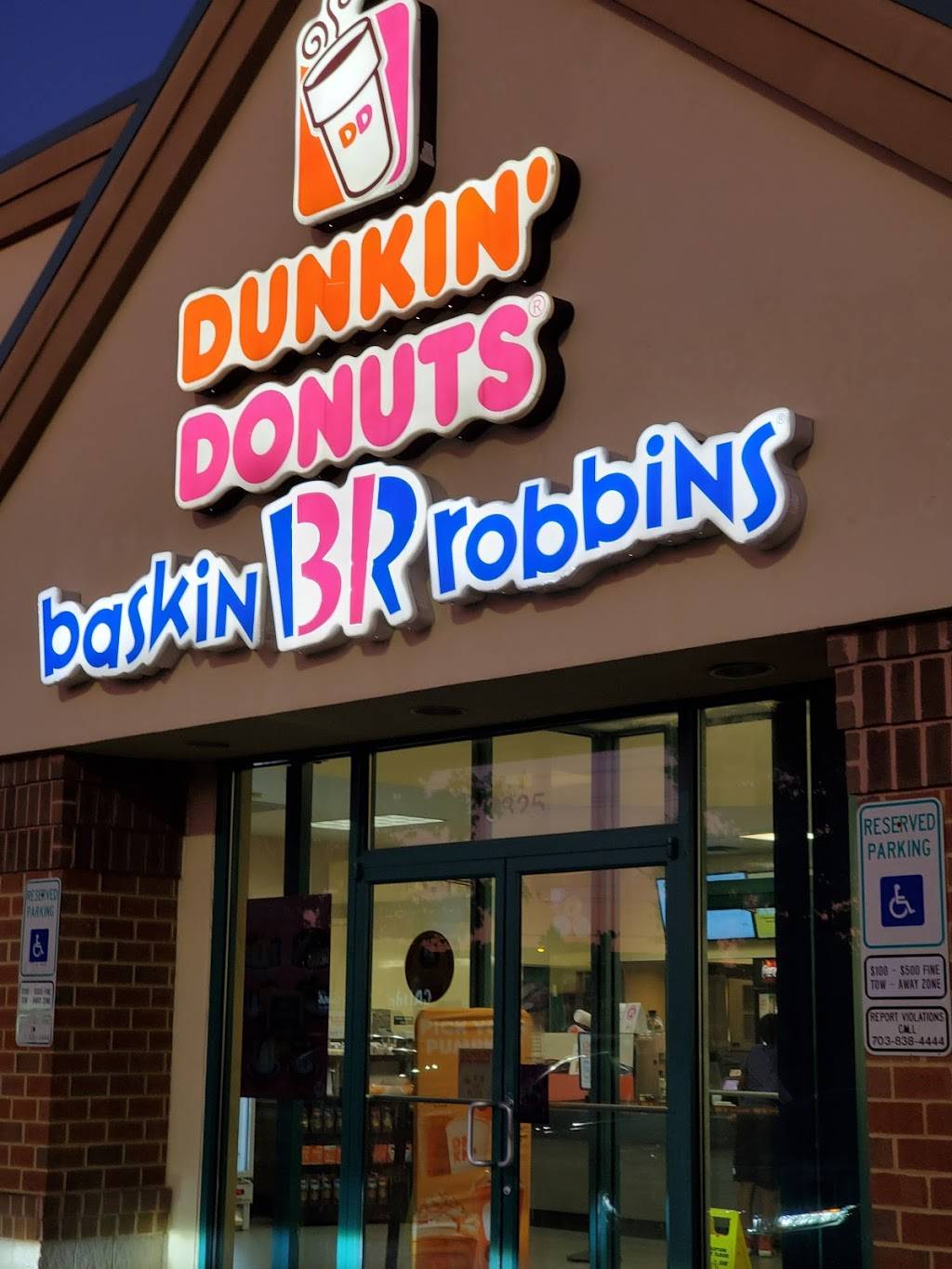 Baskin-Robbins | 3325 Jefferson Davis Hwy, Alexandria, VA 22305, USA | Phone: (703) 548-2413