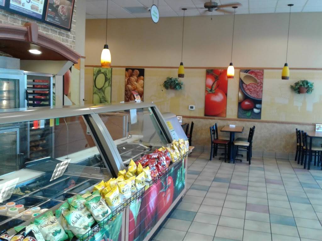 Subway | 933 San Mateo Blvd NE Suite 103, Albuquerque, NM 87108, USA | Phone: (505) 254-4657