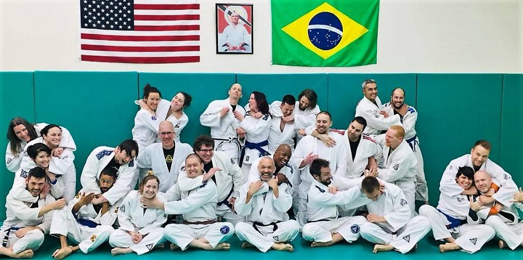 Gracie Jiu-Jitsu Milwaukee | 11820 W Ripley Ave, Wauwatosa, WI 53226, USA | Phone: (414) 774-3040