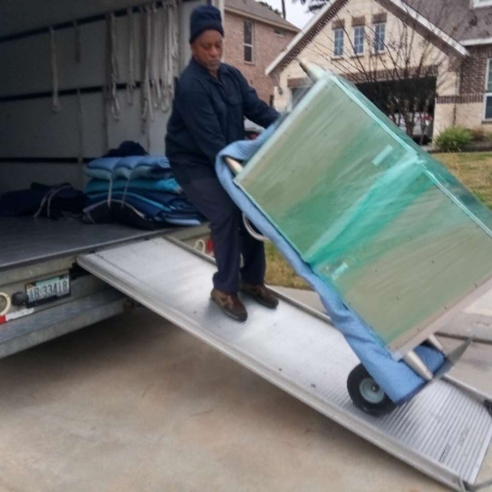 1st class professional movers | 7310 Corta Calle Dr, Houston, TX 77083, USA | Phone: (832) 455-3863