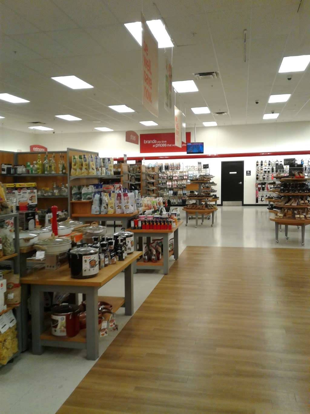 T.J. Maxx | 920 Springfield Rd, Union, NJ 07083, USA | Phone: (908) 810-5790