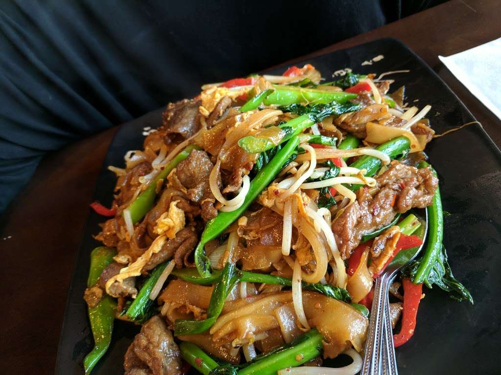 Capital Noodle Bar | 3477 E Imperial Hwy, Brea, CA 92823, USA | Phone: (714) 983-7996