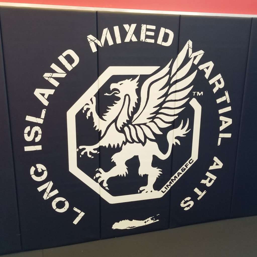 Long Island MMA Golds Gym | 181 Freeman Ave Unit 5, Islip, NY 11751, USA | Phone: (631) 592-8339