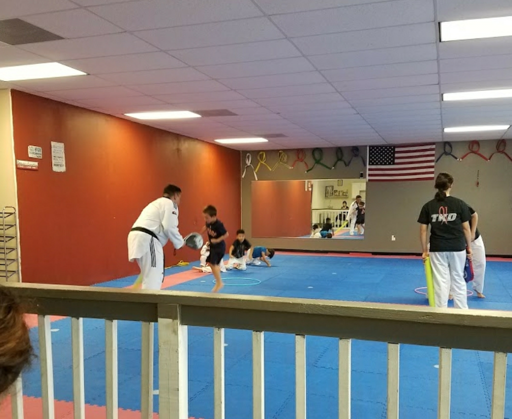 The Houston Center for Taekwondo Pasadena | 6745 Fairmont Pkwy, Pasadena, TX 77505, USA | Phone: (832) 429-5537