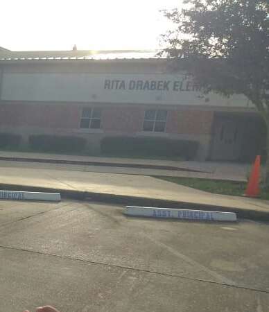 Rita Drabek Elementary School | 11325 Lake Woodbridge Dr, Sugar Land, TX 77498, USA | Phone: (281) 634-6570