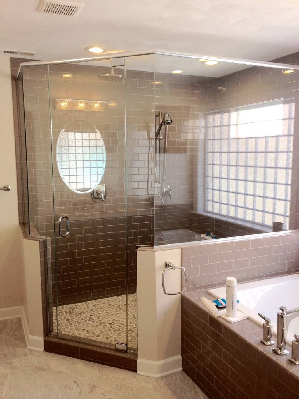 All-Star Glass & Mirror, Inc | 341 Village Rd, Virginia Beach, VA 23454, USA | Phone: (757) 222-1721