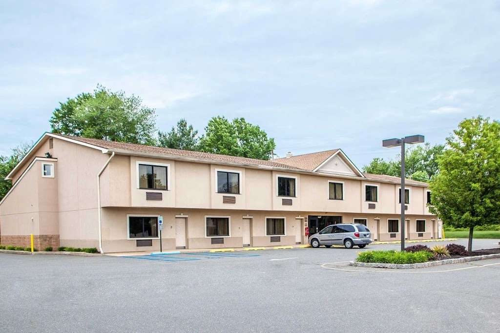 Quality Inn | 351 Franklin St, East Windsor, NJ 08520 | Phone: (609) 448-7399