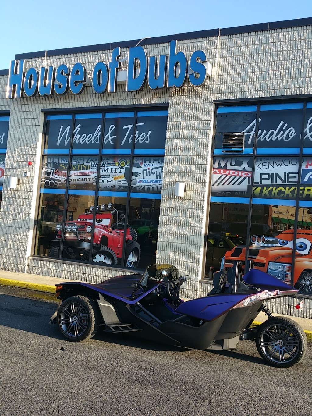 House of Dubs | 13603 Baltimore Ave, Laurel, MD 20707, USA | Phone: (301) 498-3827