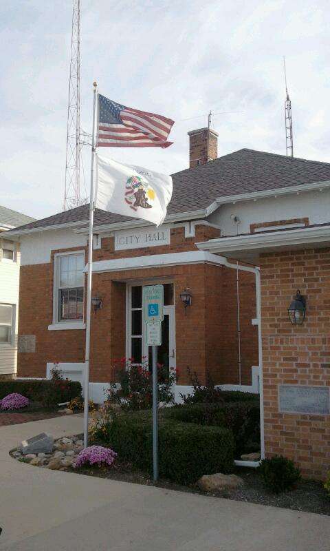 Gilman City Hall | 215 N Central St, Gilman, IL 60938, USA | Phone: (815) 265-4213