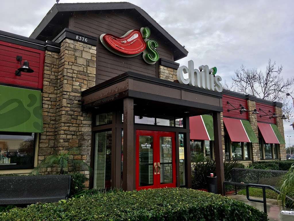 Chilis Grill & Bar | 8376 La Palma Ave, Buena Park, CA 90620, USA | Phone: (714) 252-9050