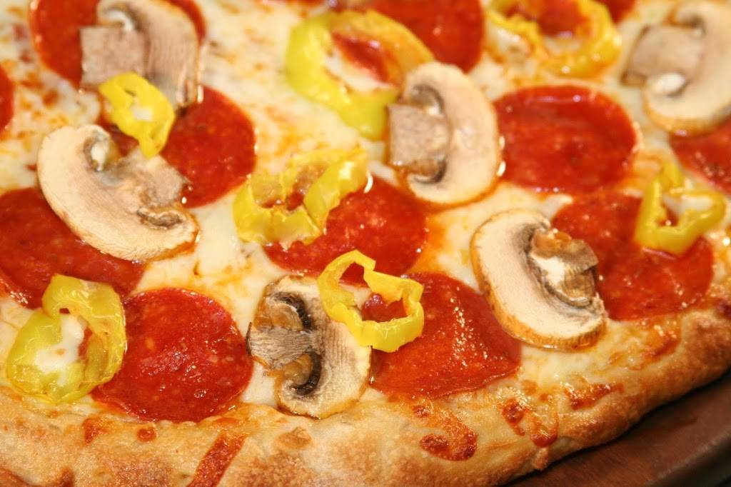 Mm! Mm! Pizza | 2971 South Park Rd, Bethel Park, PA 15102, USA | Phone: (412) 833-3900
