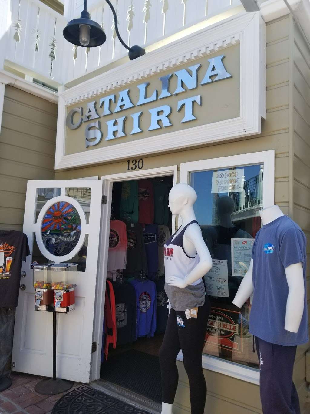 Catalina Shirt & Shade | 205 Crescent Ave, Avalon, CA 90704 | Phone: (310) 510-1120