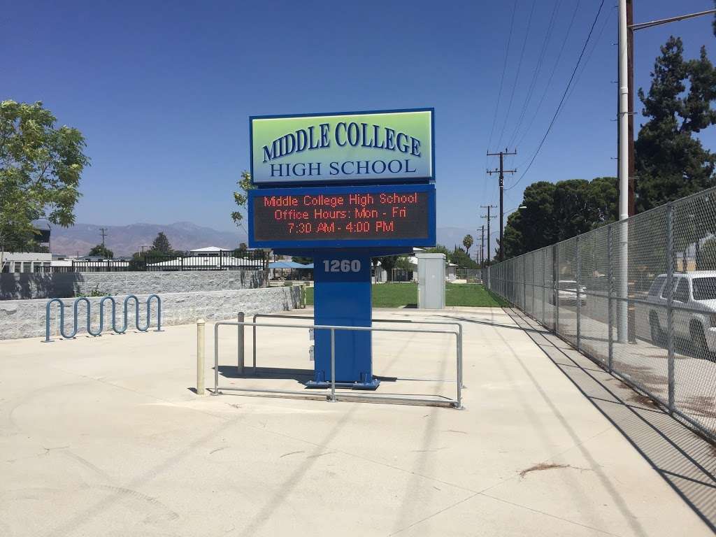 Middle College High School | 1260 W Esperanza St, San Bernardino, CA 92410, USA | Phone: (909) 888-4041