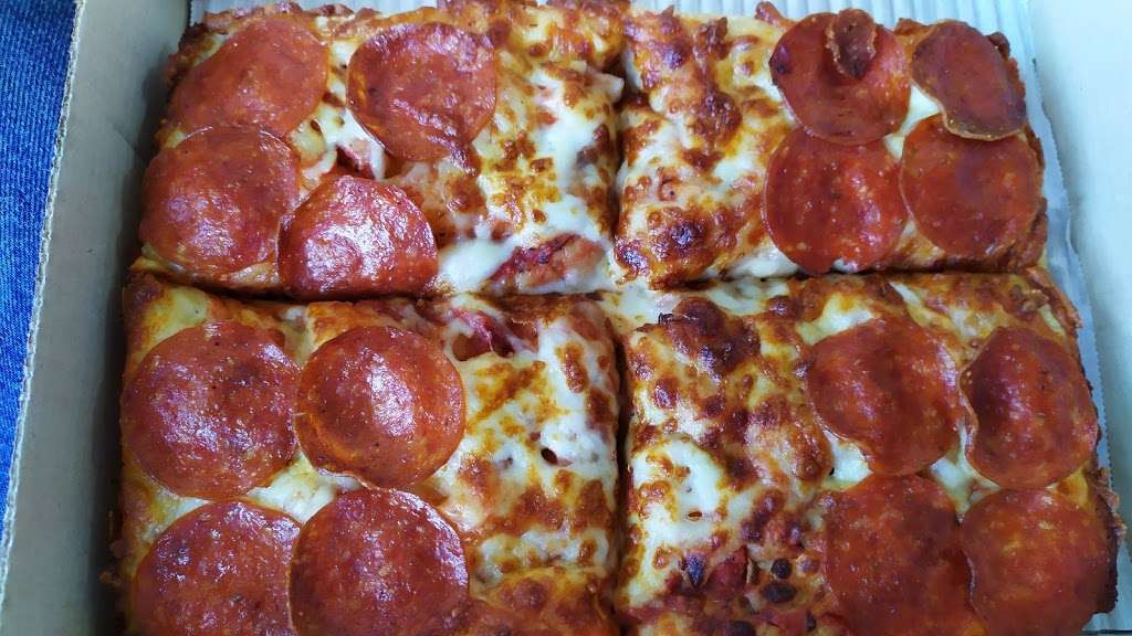 Little Caesars Pizza | 1220 E Belt Line Rd, Richardson, TX 75081, USA | Phone: (972) 437-9414