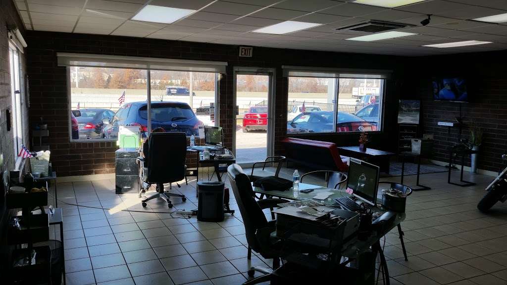 Rock Auto KC | 7805 E Frontage Rd, Overland Park, KS 66204 | Phone: (913) 901-0442